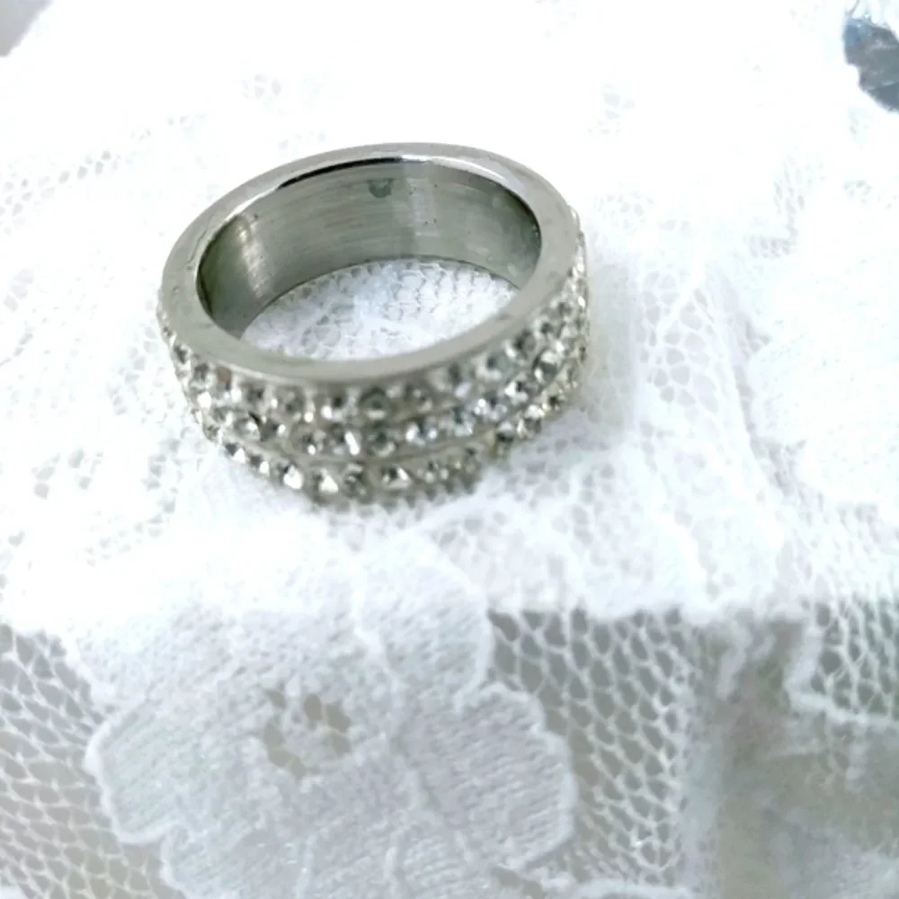 Costume Ring size 8